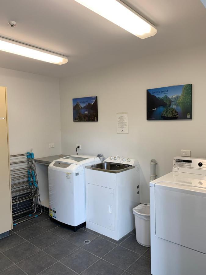Airport Christchurch Motel Екстер'єр фото