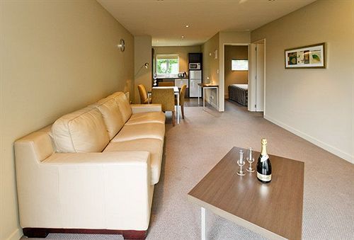 Airport Christchurch Motel Екстер'єр фото