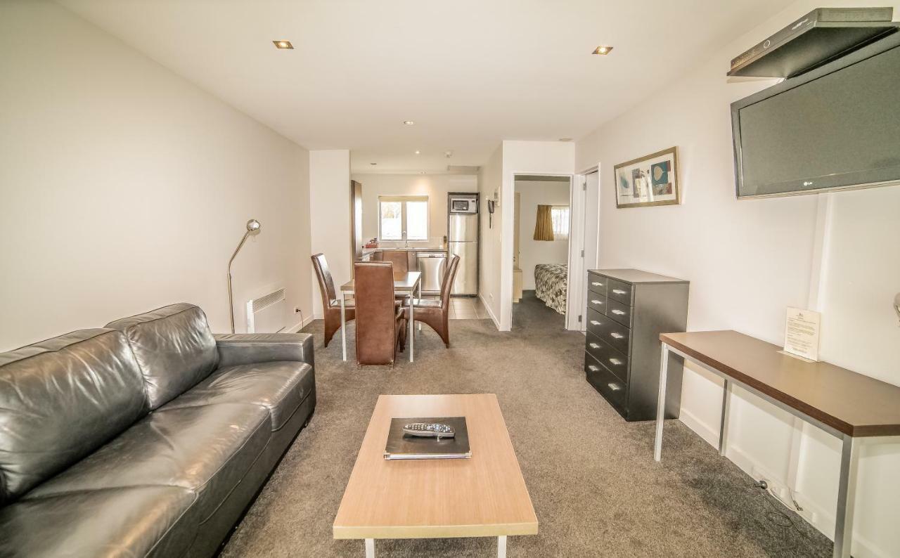 Airport Christchurch Motel Екстер'єр фото